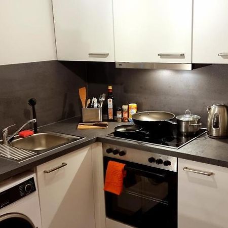 Business Apartment Mit Kuche Fur 1-3 +Netflx+5G Wlan Nahe Der Mhh Im Industrial Design Hannover Eksteriør bilde